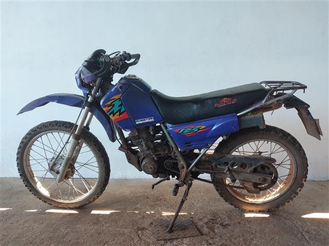  XLR 125 ANO 2000/2000