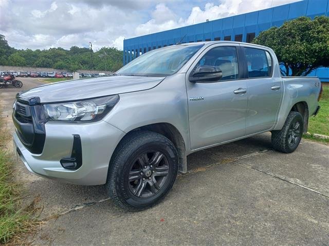 TOYOTA - HILUX 2.8 CD SR AT 4X4 FD ANO 2021/2021
